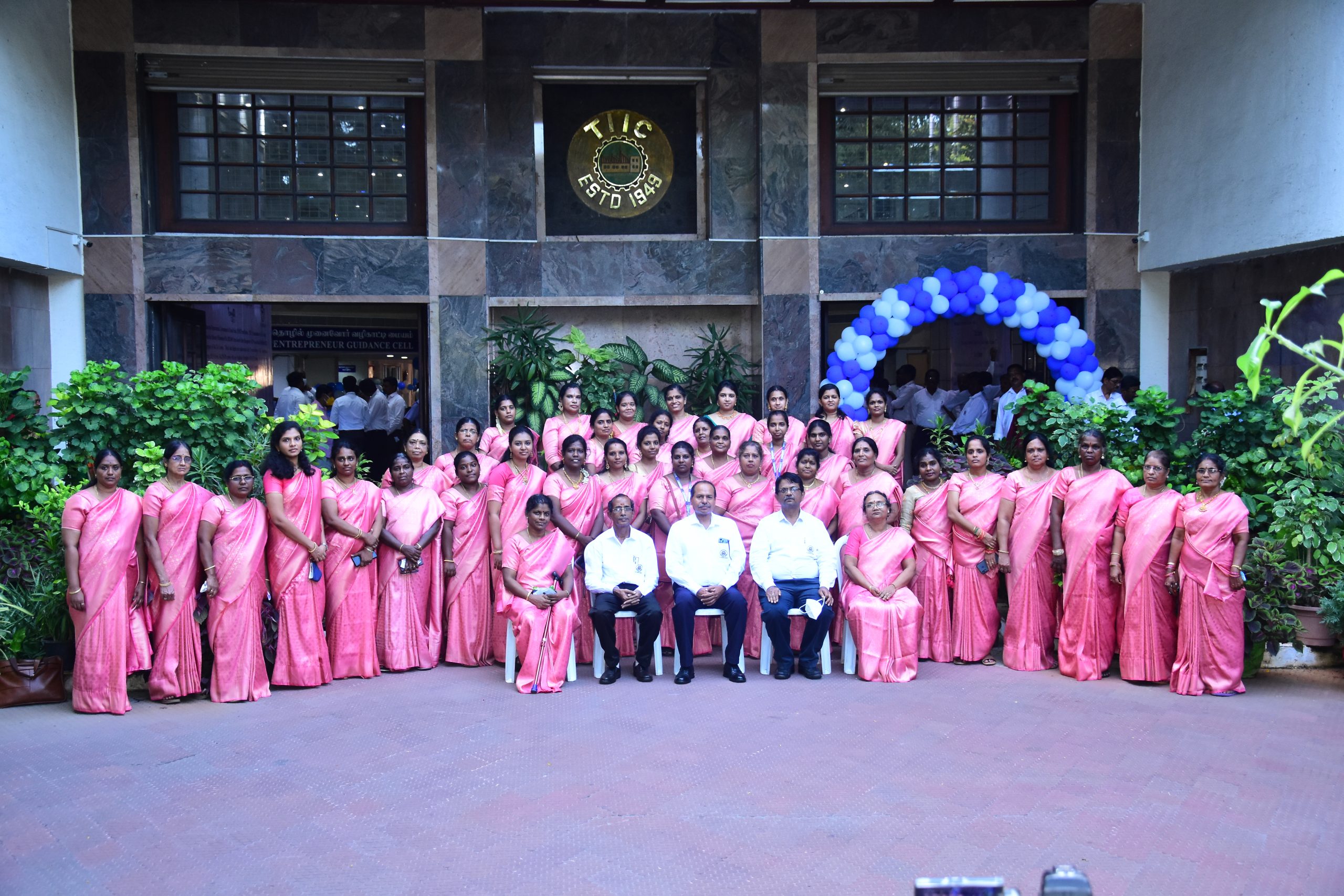 TIIC Founding Day Celebrations '22, Group Photoshoot - 